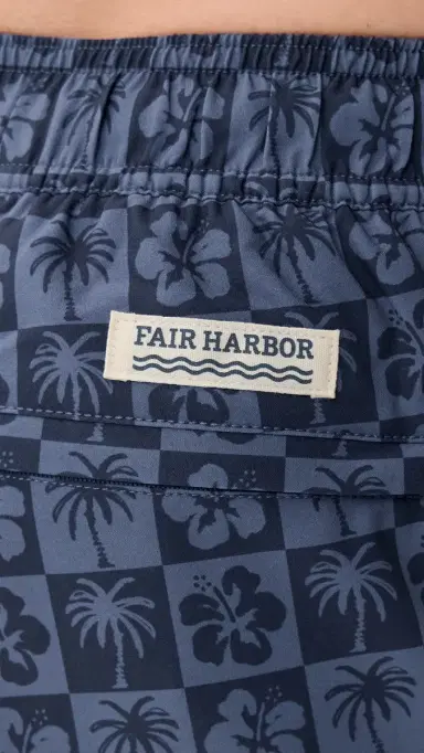 Fair Harbor The Anchor Swim Trunks 8 Navy Hibiscus | Thumbnail 6 Fair Harbor The Anchor Swim Trunks 8 Navy Hibiscus | Thumbnail 6