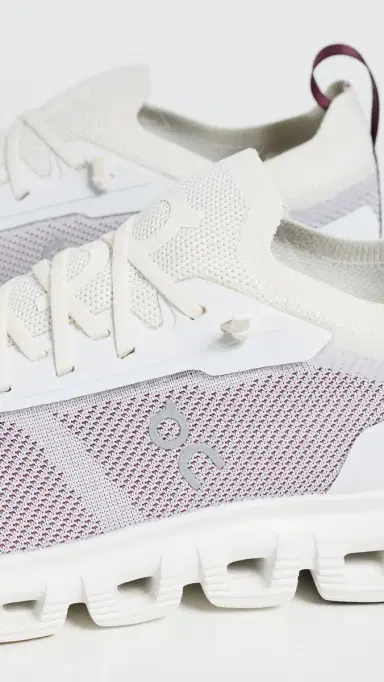 ON Cloud 6 Versa Sneakers Ice/Maroon | Thumbnail 6 ON Cloud 6 Versa Sneakers Ice/Maroon | Thumbnail 6