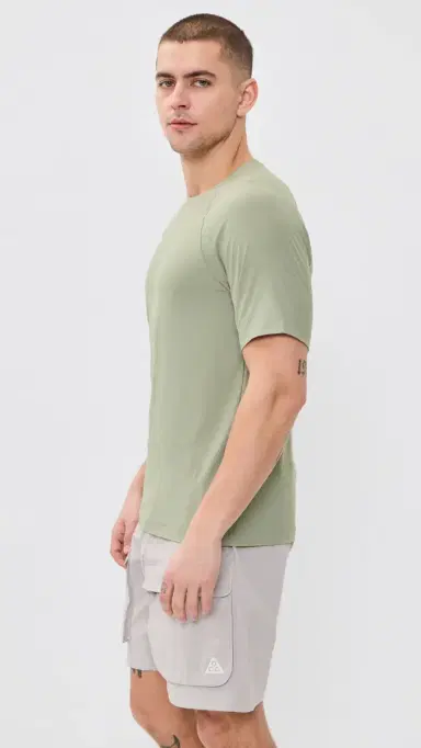 Rhone Reign Short Sleeve Tee Griffin/White Heather | Thumbnail 4 Rhone Reign Short Sleeve Tee Griffin/White Heather | Thumbnail 4