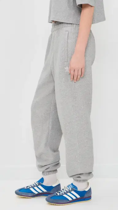 Adidas Essentials Loose Fleece Joggers | Thumbnail 4 Adidas Essentials Loose Fleece Joggers | Thumbnail 4
