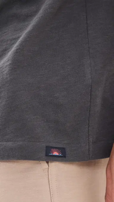 Faherty Sunwashed Pocket Tee Graphite | Thumbnail 6 Faherty Sunwashed Pocket Tee Graphite | Thumbnail 6