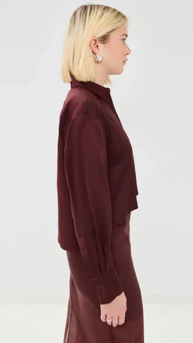 LE BOP Felicity Boxy Cropped Satin Button Down ahogany | Thumbnail 4 LE BOP Felicity Boxy Cropped Satin Button Down ahogany | Thumbnail 4