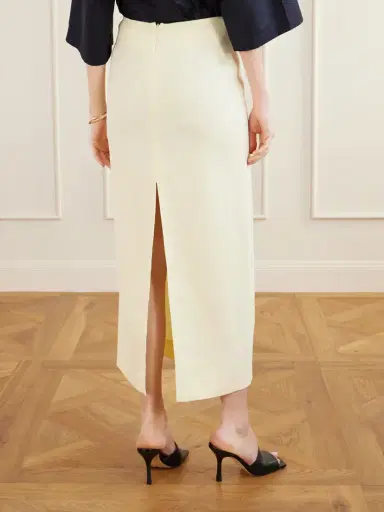Wardrobe.NYC Crepe Midi Skirt | Thumbnail 4 Wardrobe.NYC Crepe Midi Skirt | Thumbnail 4