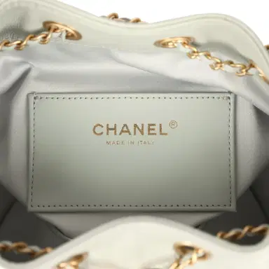 Chanel Chanel Mini 25 Hobo Bag Light Green Caviar Antique Gold Hardware | Thumbnail 9 Chanel Chanel Mini 25 Hobo Bag Light Green Caviar Antique Gold Hardware | Thumbnail 9