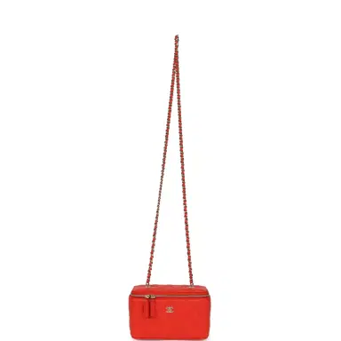 Chanel Chanel Small Classic Vanity Case Red Shiny Caviar Light Gold Hardware | Thumbnail 7 Chanel Chanel Small Classic Vanity Case Red Shiny Caviar Light Gold Hardware | Thumbnail 7