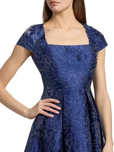 Kay Unger Women's Ophelia Jacquard Gown | Thumbnail 6 Kay Unger Women's Ophelia Jacquard Gown | Thumbnail 6