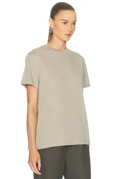 WARDROBE.NYC Classic T-Shirt | Thumbnail 2 WARDROBE.NYC Classic T-Shirt | Thumbnail 2