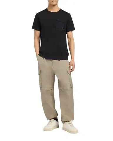 Moose Knuckles Men's Dalon T-Shirt with Logo Pocket | Thumbnail 1 Moose Knuckles Men's Dalon T-Shirt with Logo Pocket | Thumbnail 1