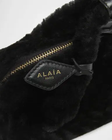 Alaïa Le Teckel Shearling Clutch | Thumbnail 6 Alaïa Le Teckel Shearling Clutch | Thumbnail 6