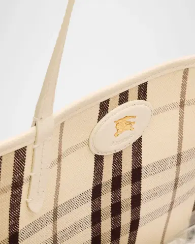 Burberry Bloomsbury Medium Reversible Tote Bag | Thumbnail 4 Burberry Bloomsbury Medium Reversible Tote Bag | Thumbnail 4