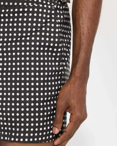 Tom Ford Polkadot Mid-Rise Shorts | Thumbnail 4 Tom Ford Polkadot Mid-Rise Shorts | Thumbnail 4