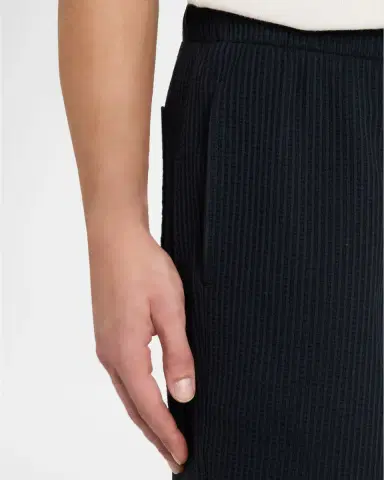 Vince Men's Seersucker Knit Stretch Cotton Pull-On Shorts | Thumbnail 5 Vince Men's Seersucker Knit Stretch Cotton Pull-On Shorts | Thumbnail 5