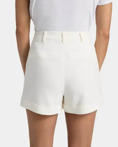 Cinq à Sept Mindy Tailored Shorts | Thumbnail 8 Cinq à Sept Mindy Tailored Shorts | Thumbnail 8