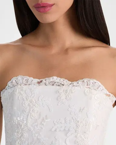 ALICE + OLIVIA Ceresi Embellished Lace Top | Thumbnail 4 ALICE + OLIVIA Ceresi Embellished Lace Top | Thumbnail 4