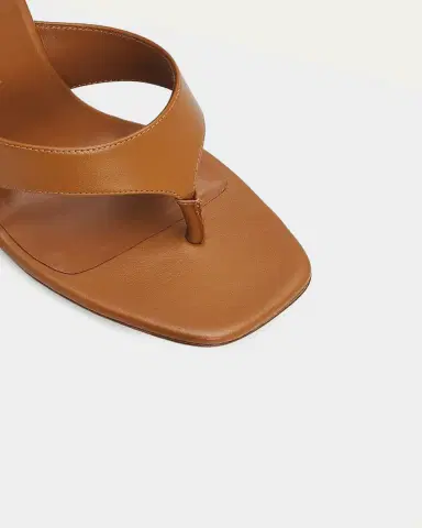 Stuart Weitzman 5mm Vinnie Leather Wrap Thong Sandals | Thumbnail 3 Stuart Weitzman 5mm Vinnie Leather Wrap Thong Sandals | Thumbnail 3