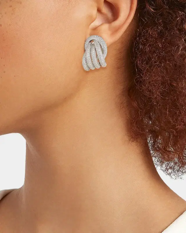 Geneve Stud Earrings Geneve Stud Earrings