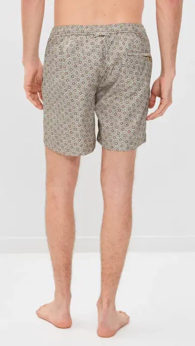 Orlebar Brown Bulldog Drawcord Swim Shorts 5 Biscuit | Thumbnail 3 Orlebar Brown Bulldog Drawcord Swim Shorts 5 Biscuit | Thumbnail 3