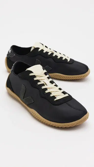 Veja x Baserange Jitsu Sneakers Black | Thumbnail 5 Veja x Baserange Jitsu Sneakers Black | Thumbnail 5