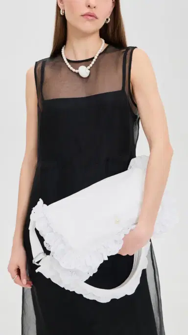 Simone Rocha Pillowcase Shoulder Bag with Daisy | Thumbnail 4 Simone Rocha Pillowcase Shoulder Bag with Daisy | Thumbnail 4