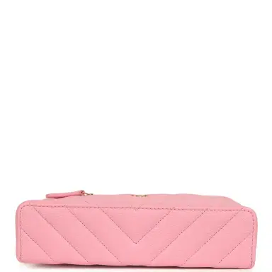 Chanel Chanel Chevron Top Handle Long Vanity Case with Chain Pink Shiny Caviar Gold Hardware | Thumbnail 6 Chanel Chanel Chevron Top Handle Long Vanity Case with Chain Pink Shiny Caviar Gold Hardware | Thumbnail 6
