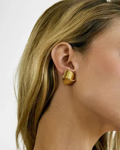 Aureum Collective Vienna Stud Earrings | Thumbnail 2 Aureum Collective Vienna Stud Earrings | Thumbnail 2