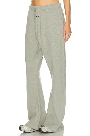Fear of God Essentials Signature Classic Fit Flare Fleece Sweatpant | Thumbnail 3 Fear of God Essentials Signature Classic Fit Flare Fleece Sweatpant | Thumbnail 3