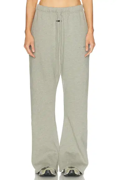Fear of God Essentials Signature Classic Fit Flare Fleece Sweatpant | Thumbnail 1 Fear of God Essentials Signature Classic Fit Flare Fleece Sweatpant | Thumbnail 1