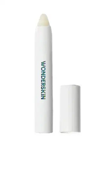 Wonderskin Wonder Blading 3-in-1 Lip Scrub | Thumbnail 1 Wonderskin Wonder Blading 3-in-1 Lip Scrub | Thumbnail 1