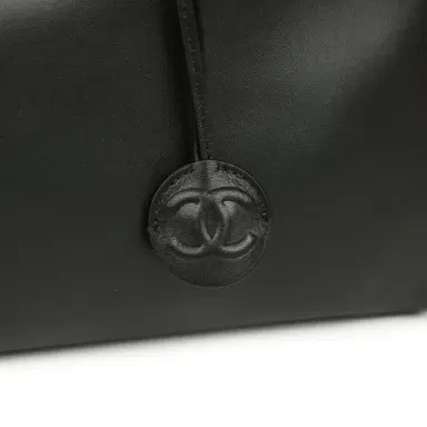 Chanel Chanel Large "Perfect Bowling" Bag Black Calfskin Gold Hardware | Thumbnail 8 Chanel Chanel Large "Perfect Bowling" Bag Black Calfskin Gold Hardware | Thumbnail 8