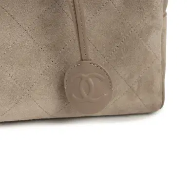 Chanel Chanel Large "Perfect Bowling" Bag Dark Beige Gold Hardware | Thumbnail 7 Chanel Chanel Large "Perfect Bowling" Bag Dark Beige Gold Hardware | Thumbnail 7