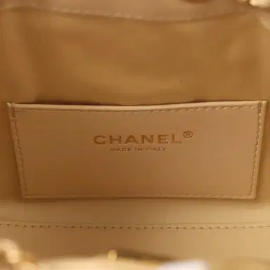 Chanel Chanel Mini 25 Hobo Bag Light Beige Caviar Antique Gold Hardware | Thumbnail 9 Chanel Chanel Mini 25 Hobo Bag Light Beige Caviar Antique Gold Hardware | Thumbnail 9