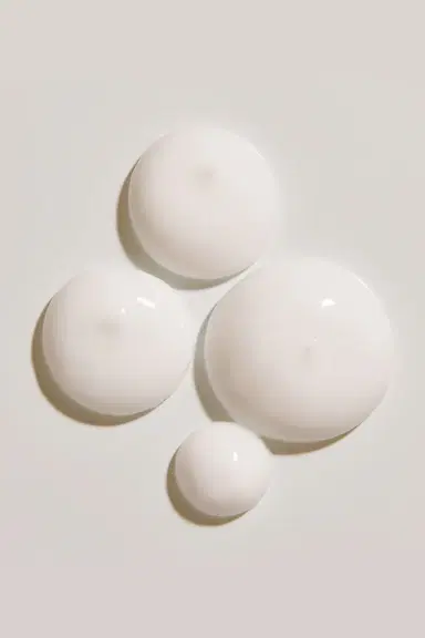Tronque Hydrating Body Milk | Thumbnail 4 Tronque Hydrating Body Milk | Thumbnail 4