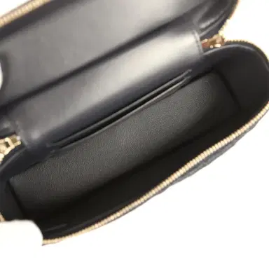 Chanel Chanel Top Handle Long Vanity Case with Chain Dark Blue Denim Light Gold Hardware | Thumbnail 8 Chanel Chanel Top Handle Long Vanity Case with Chain Dark Blue Denim Light Gold Hardware | Thumbnail 8