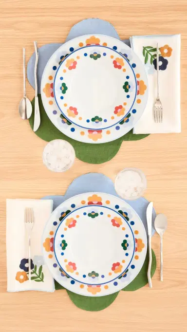 Misette Dinner Plates Set of 4 | Thumbnail 3 Misette Dinner Plates Set of 4 | Thumbnail 3