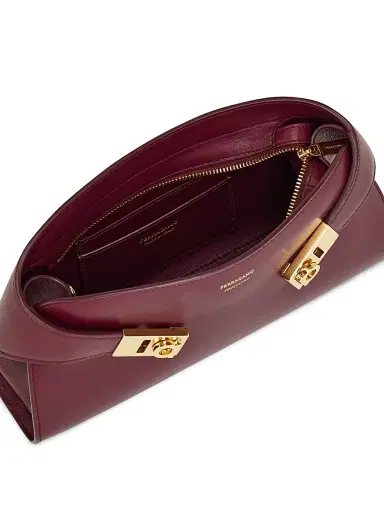 Ferragamo Women's Hug Leather Crossbody Bag | Thumbnail 4 Ferragamo Women's Hug Leather Crossbody Bag | Thumbnail 4