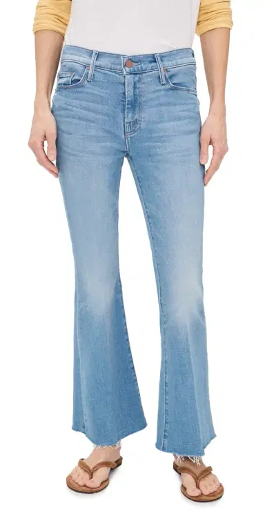 MOTHER Petite Lil Weekender Fray Jeans Satisfy Your Cravings | Thumbnail 1 MOTHER Petite Lil Weekender Fray Jeans Satisfy Your Cravings | Thumbnail 1