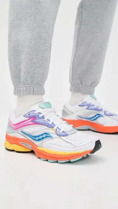 SAUCONY ProGrid Omni 9 Sneakers White/Multi 9.5 | Thumbnail 3 SAUCONY ProGrid Omni 9 Sneakers White/Multi 9.5 | Thumbnail 3