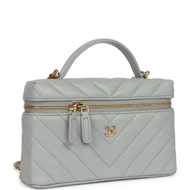 Chanel Chanel Chevron Top Handle Long Vanity Case with Chain Grey Shiny Caviar Gold Hardware | Thumbnail 2 Chanel Chanel Chevron Top Handle Long Vanity Case with Chain Grey Shiny Caviar Gold Hardware | Thumbnail 2