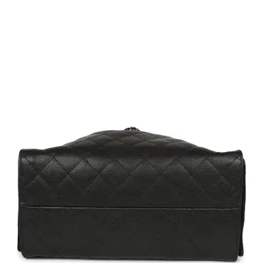 Chanel Chanel Medium 25 Hobo Bag Black Caviar Aged Ruthenium Hardware | Thumbnail 6 Chanel Chanel Medium 25 Hobo Bag Black Caviar Aged Ruthenium Hardware | Thumbnail 6