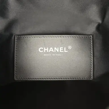 Chanel Chanel Medium 25 Hobo Bag Black Caviar Aged Ruthenium Hardware | Thumbnail 10 Chanel Chanel Medium 25 Hobo Bag Black Caviar Aged Ruthenium Hardware | Thumbnail 10
