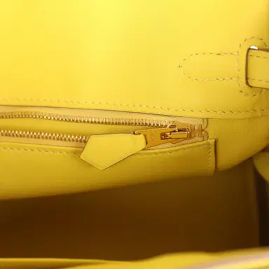 HERMÈS Pre-owned Hermes Birkin 25 Lime Swift Gold Hardware | Thumbnail 9 HERMÈS Pre-owned Hermes Birkin 25 Lime Swift Gold Hardware | Thumbnail 9
