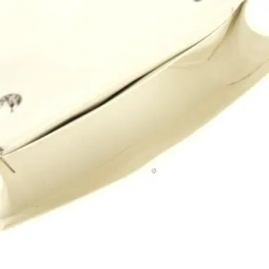 Chanel Vintage Chanel Classic Jumbo Single Flap Bag White Caviar Silver Hardware | Thumbnail 8 Chanel Vintage Chanel Classic Jumbo Single Flap Bag White Caviar Silver Hardware | Thumbnail 8