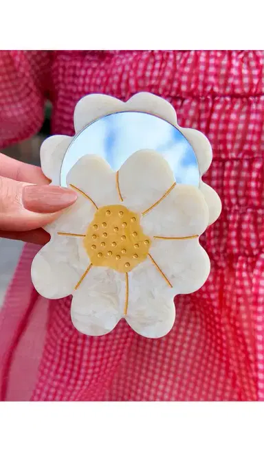 Solar Eclipse Hand-painted Vintage Daisy Compact Mirror | Thumbnail 2 Solar Eclipse Hand-painted Vintage Daisy Compact Mirror | Thumbnail 2