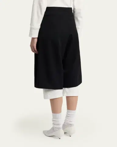 The Row Kalyan Wide-Leg Wool Gabardine Shorts | Thumbnail 3 The Row Kalyan Wide-Leg Wool Gabardine Shorts | Thumbnail 3