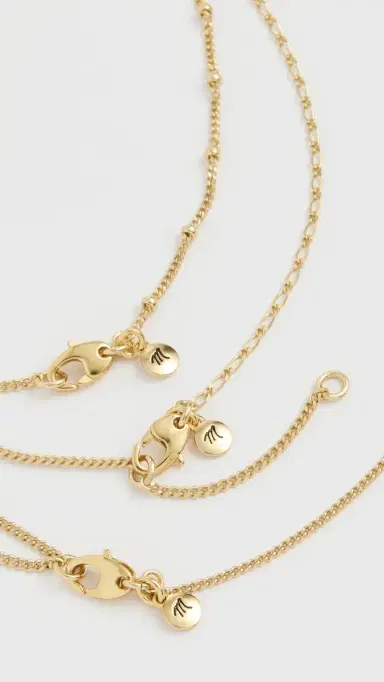 Madewell Three-Pack Mother of Pearl Necklace Set Vintage Gold One Size | Thumbnail 5 Madewell Three-Pack Mother of Pearl Necklace Set Vintage Gold One Size | Thumbnail 5