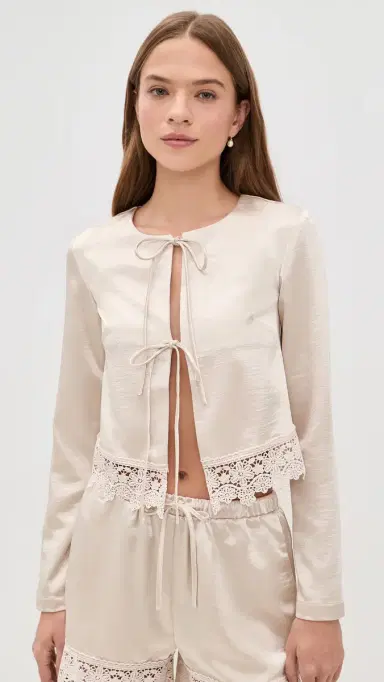 4th & Reckless Candice Top Cream | Thumbnail 2 4th & Reckless Candice Top Cream | Thumbnail 2