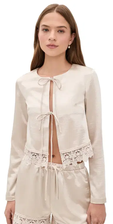 4th & Reckless Candice Top Cream | Thumbnail 1 4th & Reckless Candice Top Cream | Thumbnail 1