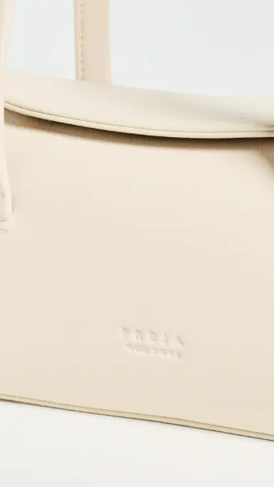 Freja New York Mini Chrystie Bag Oat One Size | Thumbnail 5 Freja New York Mini Chrystie Bag Oat One Size | Thumbnail 5