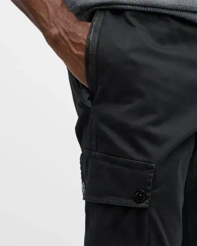 Stone Island Men's Classic Cargo Pants | Thumbnail 7 Stone Island Men's Classic Cargo Pants | Thumbnail 7