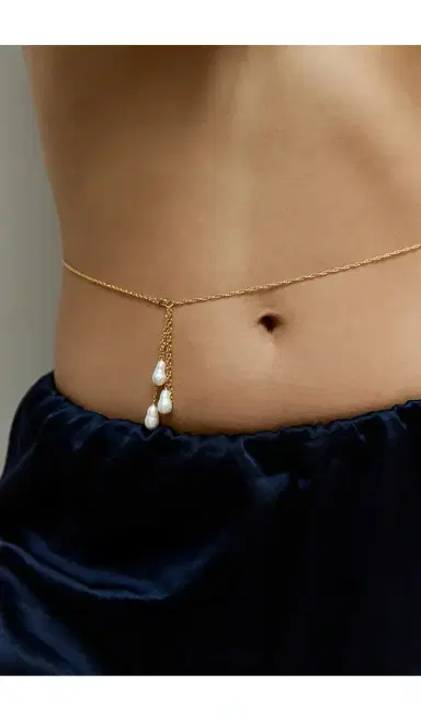 NAiiA x REVOLVE Baroque Pearl Belly Chain | Thumbnail 2 NAiiA x REVOLVE Baroque Pearl Belly Chain | Thumbnail 2